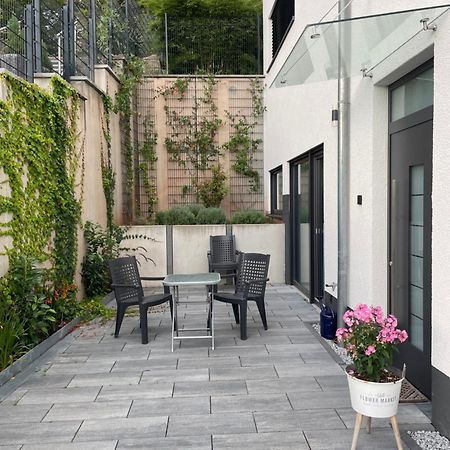 Gemuetliche, Topp Ausgestattete Ferienwohnung Bann Esterno foto
