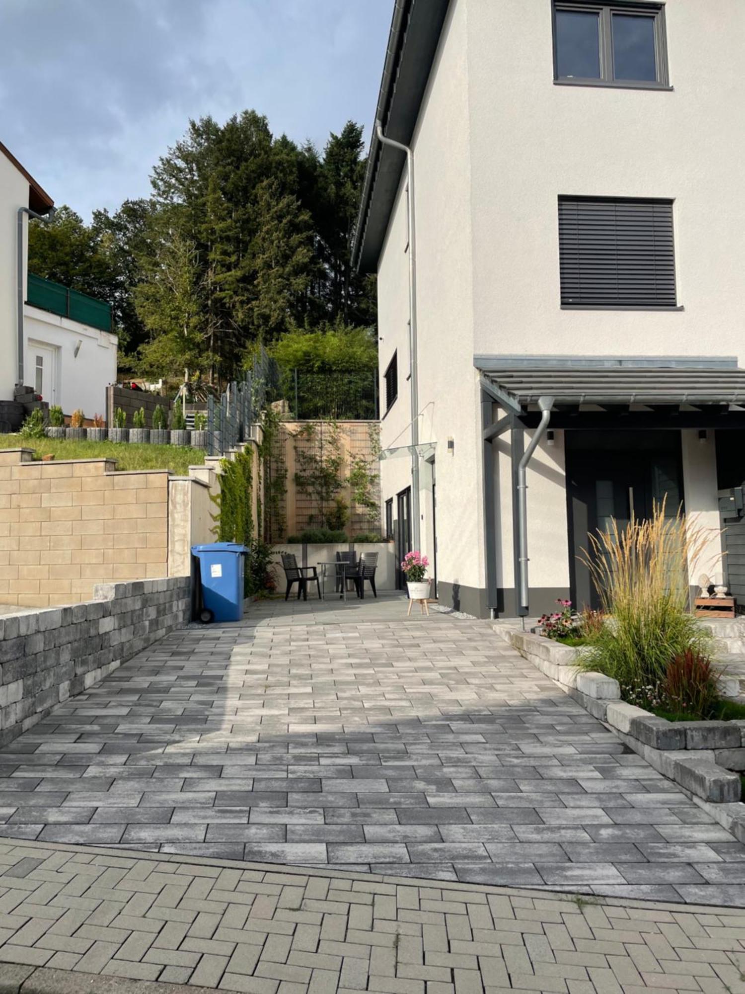 Gemuetliche, Topp Ausgestattete Ferienwohnung Bann Esterno foto